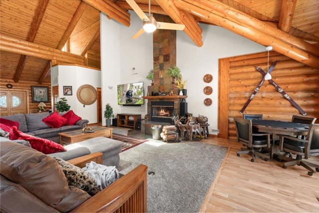 1925 Baldwin Lake Road, Big Bear CA: https://media.crmls.org/mediaz/f837735e-708a-4db7-bbd3-75123f5c8184.jpg