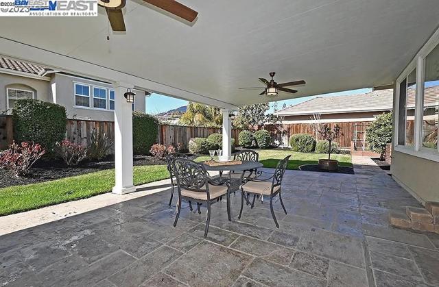 787 Barleta Ln, Livermore CA: https://media.crmls.org/mediaz/f837a024-b6fa-41c8-a181-99f85ca5c737.jpg