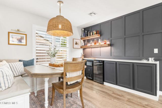 2758 Briarpatch Drive, Simi Valley CA: https://media.crmls.org/mediaz/f837a5ac-4bc8-4d7c-907e-ee43546f2445.jpg