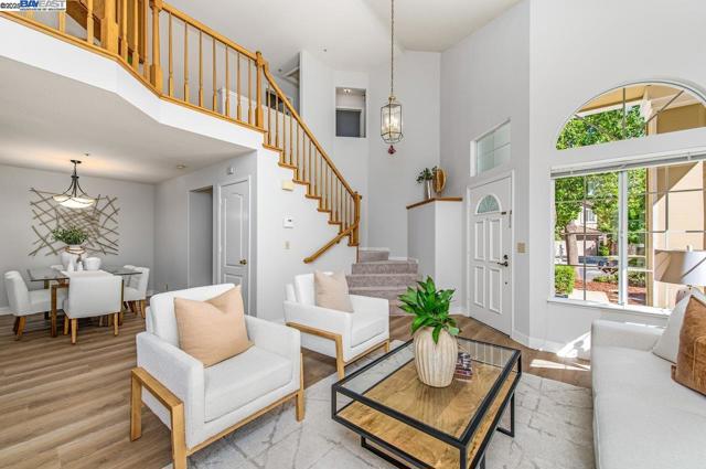 847 Dana Cir, Livermore CA: https://media.crmls.org/mediaz/f83a43d7-df80-4c26-83b5-dad65161b1ad.jpg