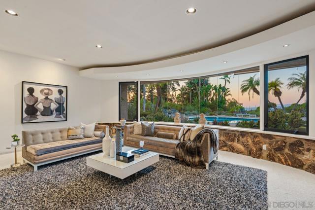11020 Horizon Hills Dr, El Cajon CA: https://media.crmls.org/mediaz/f83a9396-7e11-4fb3-9958-fec6cccadf0e.jpg