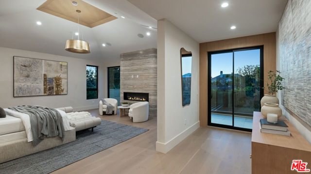 Drew Fenton | 565 Toyopa Drive Pacific Palisades CA | MLS: 7523707 Drew Fenton | 565 Toyopa Drive Pacific Palisades CA | MLS: 7523707