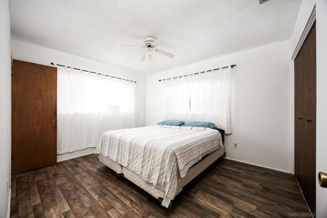1264 Gaywood St, San Diego CA: https://media.crmls.org/mediaz/f83c1580-dff2-4ac4-994e-3fda0256b758.jpg