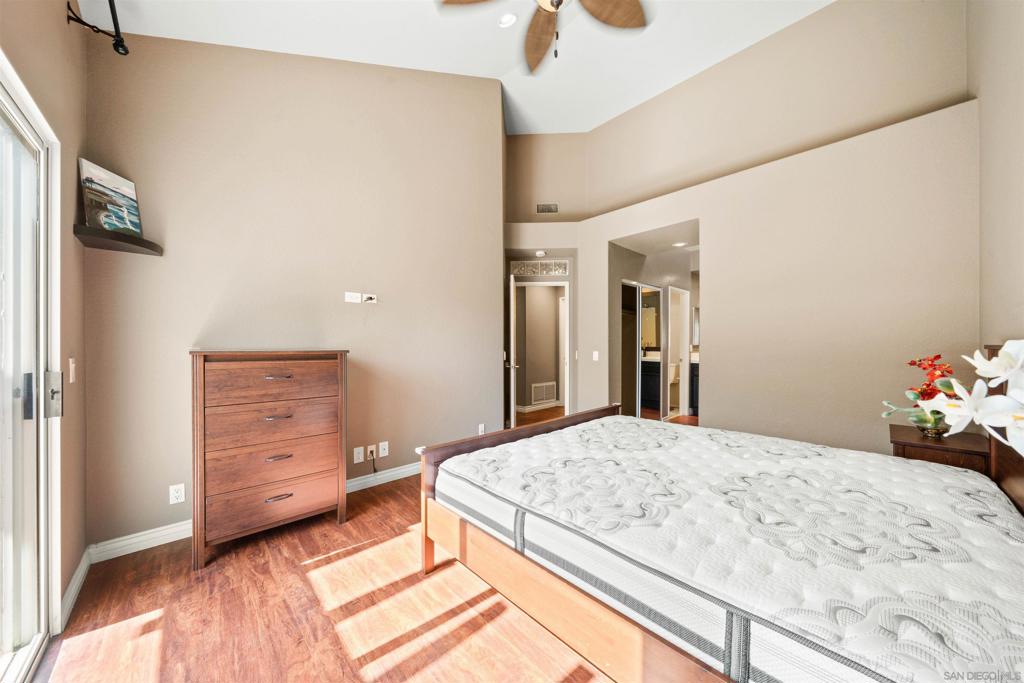 7274 Shoreline - photo 20