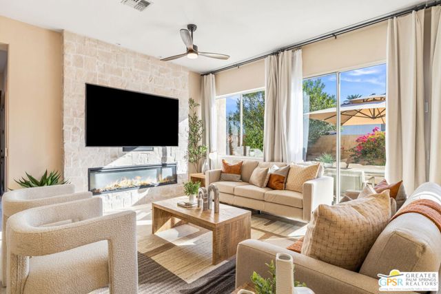 35871 Calle Raphael, Cathedral City CA: https://media.crmls.org/mediaz/f83ca13e-a1ea-4fdb-85dc-08a82d3b90e2.jpg