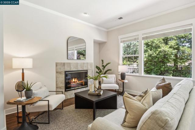 4280 Marietta Ct, Concord CA: https://media.crmls.org/mediaz/f83d9302-3c1e-46c7-abad-01ee39acb90e.jpg
