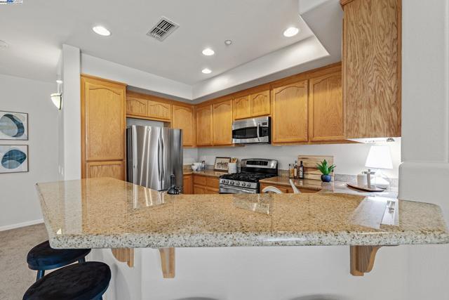 3391 Monaghan St, Dublin CA: https://media.crmls.org/mediaz/f83e039f-8294-47fa-a9dd-95cad14f0d50.jpg