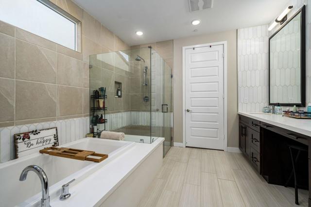 1514 Overpark Lane, Beaumont CA: https://media.crmls.org/mediaz/f83e475e-264c-45d4-987b-38206494c7f1.jpg
