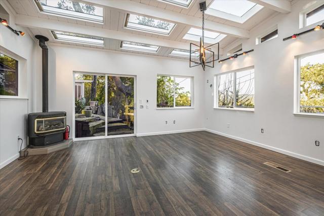 734 Loma Prieta Drive, Aptos CA: https://media.crmls.org/mediaz/f83fec3a-a7b5-4fad-8185-32d54264e831.jpg