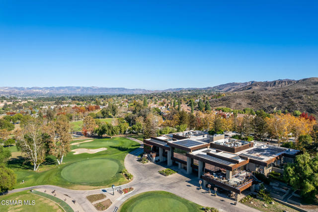 213 Heath Meadow Court, Simi Valley CA: https://media.crmls.org/mediaz/f840371d-826c-446c-b3b8-d26a24a0bbd2.jpg