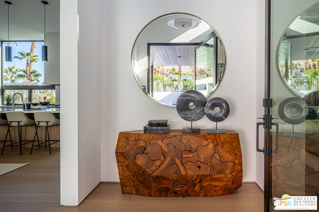 MLS #25626735PS image #2