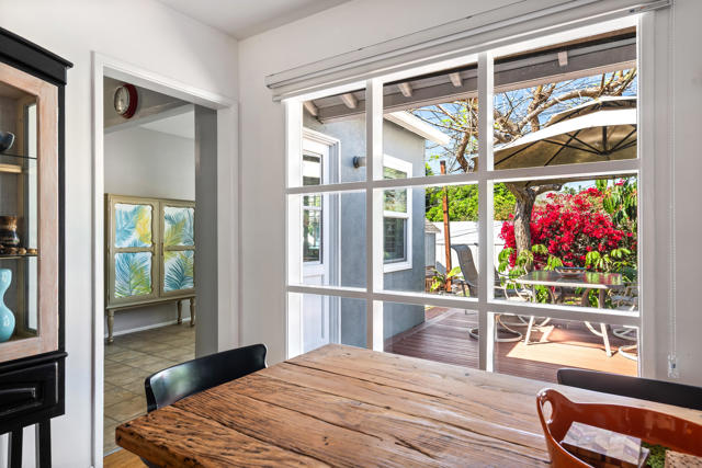 5523 Graywood Avenue, Lakewood CA: https://media.crmls.org/mediaz/f840db3b-d792-4f5e-bd8c-b83bb4aedb87.jpg