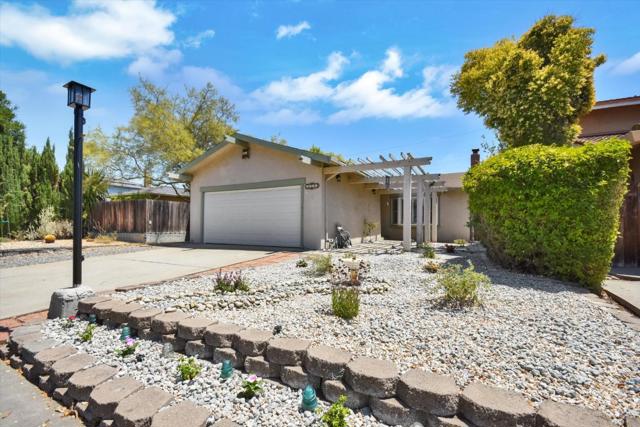 5968 Sorrel Avenue, San Jose CA: https://media.crmls.org/mediaz/f8422278-9b2c-4a0a-8b79-4e56651e44d8.jpg