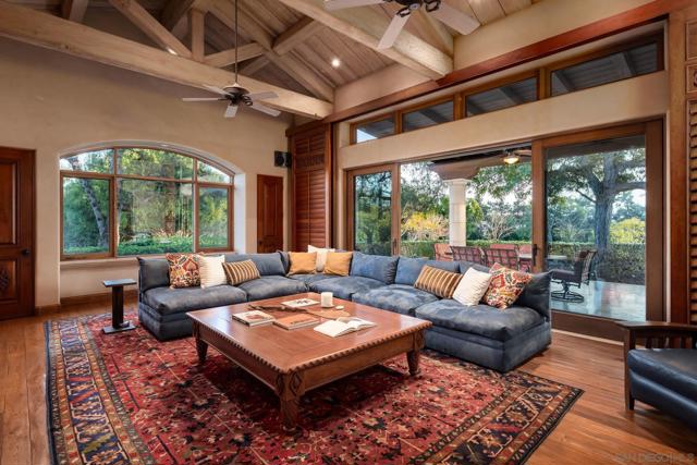 17535 Los Morros, Rancho Santa Fe CA: https://media.crmls.org/mediaz/f8423d4f-0c78-4967-89de-58ecb9d2724f.jpg