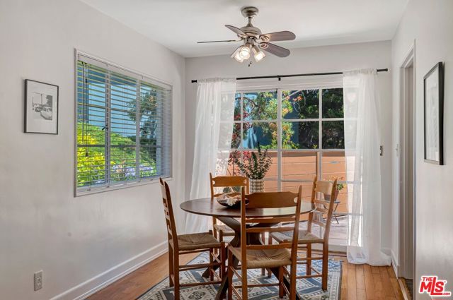 5513 Village, Los Angeles CA: https://media.crmls.org/mediaz/f842fb2c-a677-4cc4-b0a9-f409058f7bca.jpg