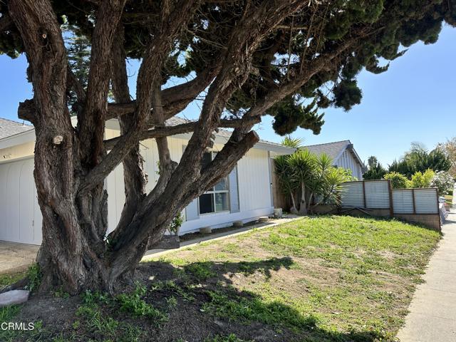 6368 Hunter Street, Ventura CA: https://media.crmls.org/mediaz/f843754b-a063-4b2b-aa27-5afcaf4e3981.jpg