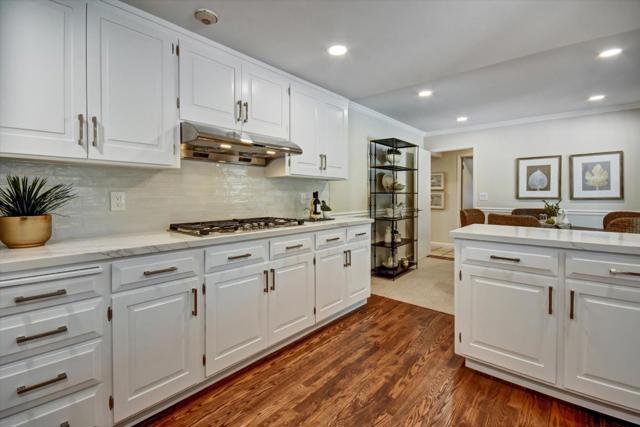 374 W Edith Avenue, Los Altos CA: https://media.crmls.org/mediaz/f843bb6e-da44-451f-a3fa-97dc0f76b5a8.jpg