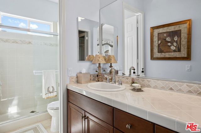 56645 Mountain, La Quinta CA: https://media.crmls.org/mediaz/f843e321-c78b-459d-892a-f2a0ed118013.jpg