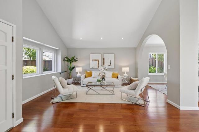 704 Prescott Lane, Foster City CA: https://media.crmls.org/mediaz/f843e325-3dad-415e-95be-fb4f38604490.jpg