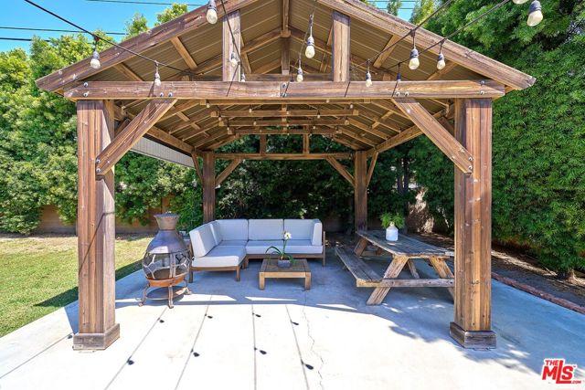 Image 25 of 42 For 5541 Marcella Avenue