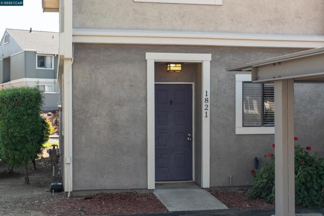 1821 Paseo Laguna Seco, Livermore CA: https://media.crmls.org/mediaz/f844876a-9550-4a8f-afdf-9c109c2b7785.jpg