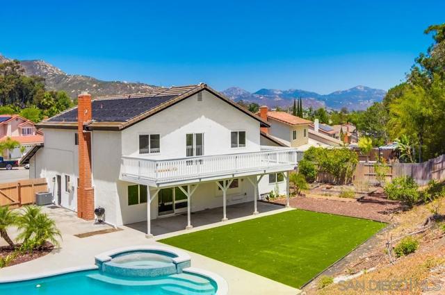 12709 Treeridge Ter, Poway CA: https://media.crmls.org/mediaz/f844a1b9-896a-4f48-a241-39befce08391.jpg