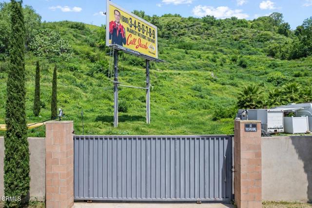 Image 19 of 29 For 561 Telegraph Road