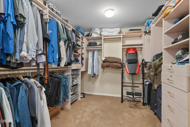 490 Peter Place, Simi Valley CA: https://media.crmls.org/mediaz/f845f1e3-0f35-4ffe-8bdf-13606c91141e.jpg