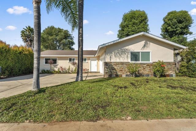 Detail Gallery Image 1 of 1 For 904 Erica St, Escondido,  CA 92027 - 3 Beds | 2 Baths