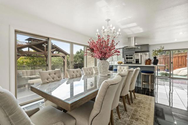 3 Saint Louis Lane, Pleasant Hill CA: https://media.crmls.org/mediaz/f846db97-90d7-41de-b14e-7a96a15a9ab9.jpg