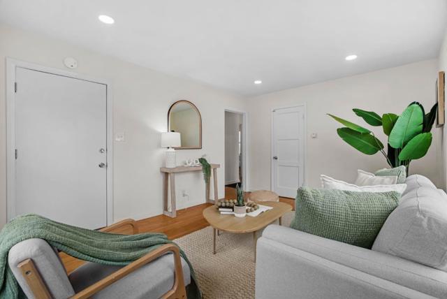 0 Huntington Avenue, San Bruno CA: https://media.crmls.org/mediaz/f849967c-6da8-4f24-a692-3abf64761097.jpg