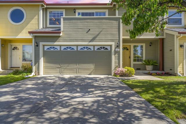 2960 Massih Court, Campbell CA: https://media.crmls.org/mediaz/f84a1c6a-5460-4303-815f-dd9371cba2a9.jpg