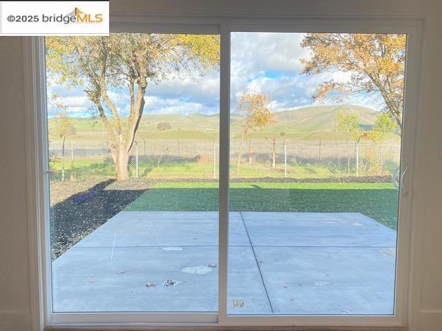 1832 Elkwood dr, Concord CA: https://media.crmls.org/mediaz/f84ae1b4-e5fe-4272-aac8-180795522747.jpg