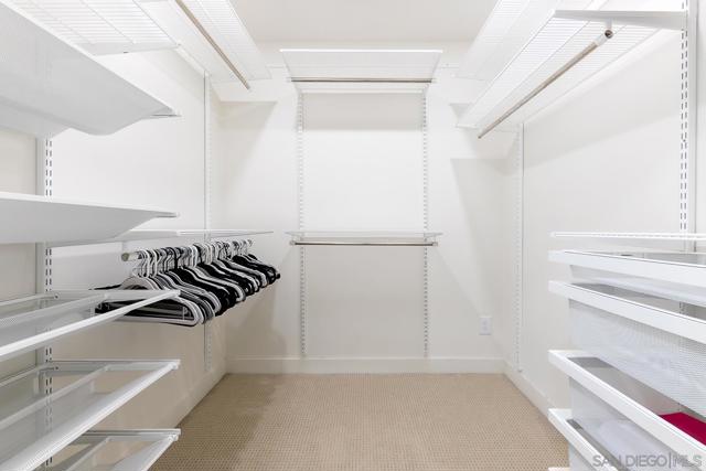 4464 Kamloop Ave, San Diego CA: https://media.crmls.org/mediaz/f84c4e80-4dc7-4ebc-8a34-5c0d2731a587.jpg
