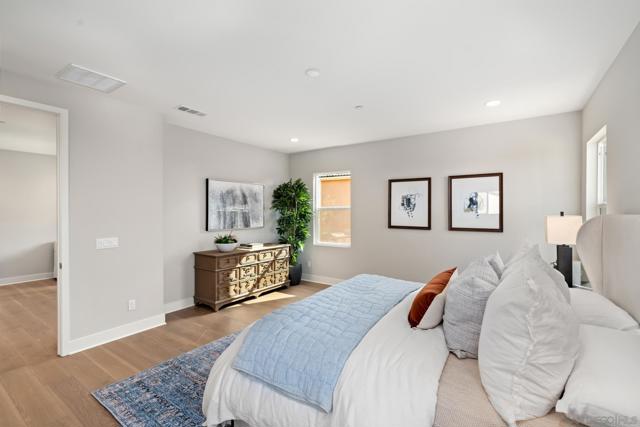 951 Visalia Pl, San Marcos CA: https://media.crmls.org/mediaz/f84cd69f-7df8-4e91-ae7b-ecd7953d595e.jpg