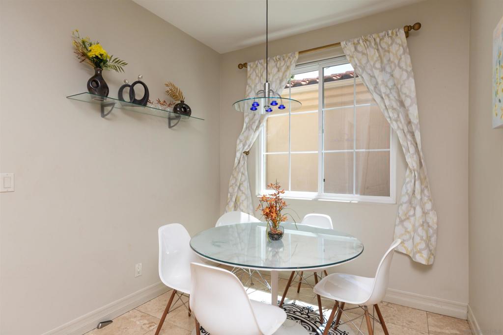 18520 Lancashire Way - photo 13