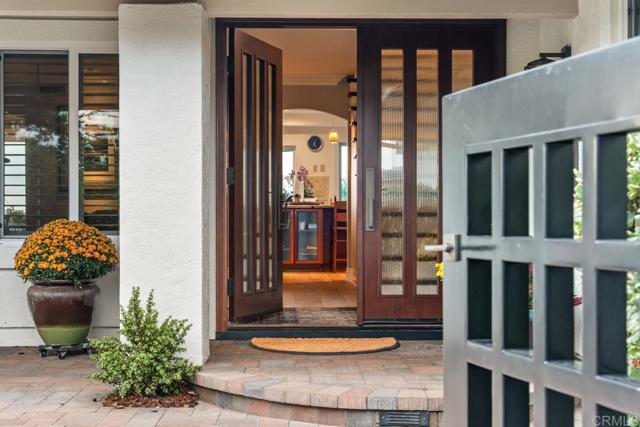 Detail Gallery Image 5 of 45 For 401 Santa Dominga, Solana Beach,  CA 92075 - 5 Beds | 3 Baths