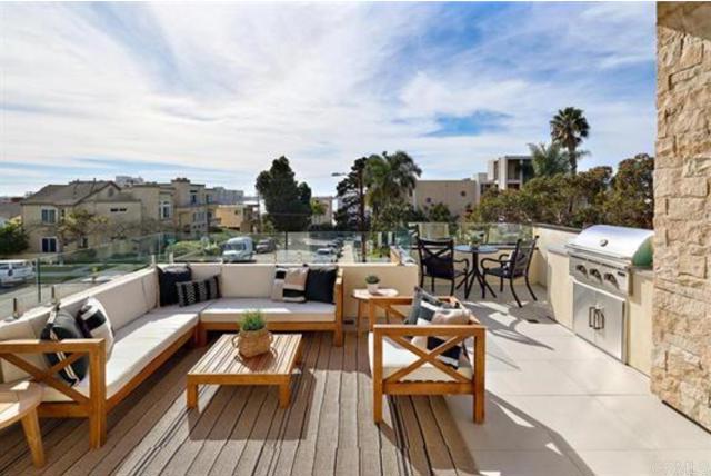 Detail Gallery Image 5 of 29 For 3901 Haines, San Diego,  CA 92109 - – Beds | – Baths