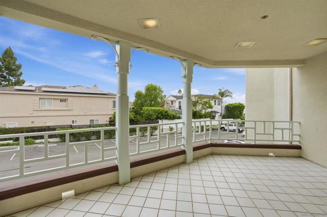 Image 22 of 46 For 1099 1 Street 223