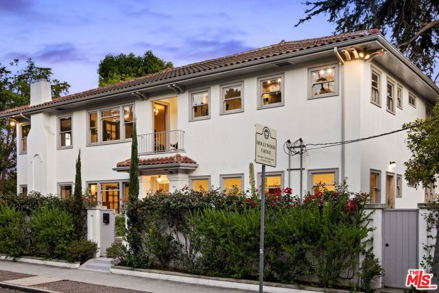 5850 Foothill Drive, Los Angeles CA: https://media.crmls.org/mediaz/f856761d-4619-4c77-b661-dbd49f5da84d.jpg