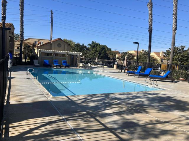 7360 Calle Cristobal, San Diego CA: https://media.crmls.org/mediaz/f856cd03-0264-44e1-ae97-17b21553b1df.jpg