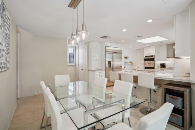 23 Park Lane, Rancho Mirage CA: https://media.crmls.org/mediaz/f85758dd-2841-416b-b353-7cda87289a99.jpg