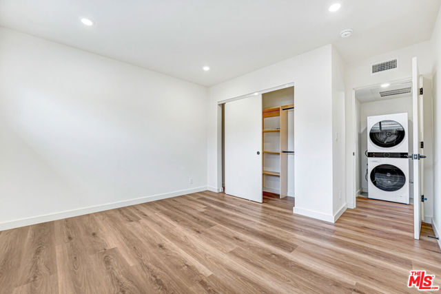 16185 W Sunset Blvd, 7 photo 7