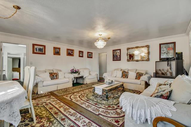 7 Lindbergh Street, San Mateo CA: https://media.crmls.org/mediaz/f85a6971-1568-4e9d-a42b-bbb72bc588a1.jpg