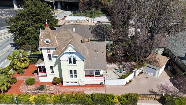 398 W San Fernando, San Jose CA: https://media.crmls.org/mediaz/f85b20f8-ec7d-4bef-81ff-8b06dcab269b.jpg