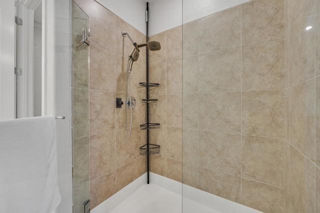 47222 Mission Falls Court, Fremont CA: https://media.crmls.org/mediaz/f85b99b4-c0b0-44fb-8dfe-0ff381a8a3d1.jpg