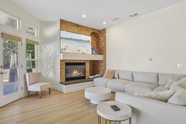 1176 LA SOMBRA Drive, San Marcos CA: https://media.crmls.org/mediaz/f85d234e-b453-45a4-81e0-91050124b57a.jpg