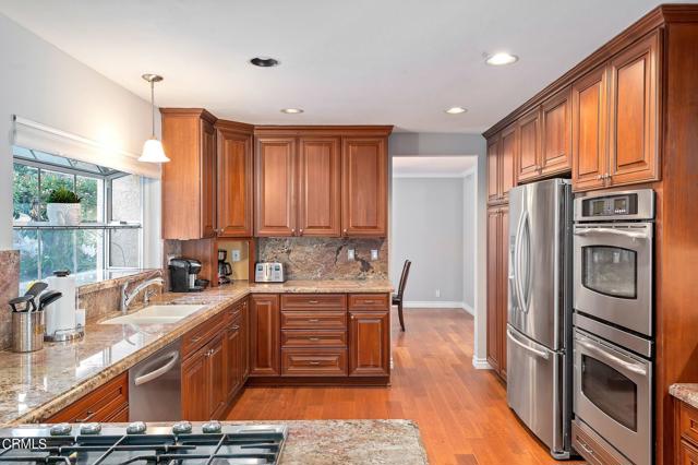 13-web-or-mls-13 - Kitchen