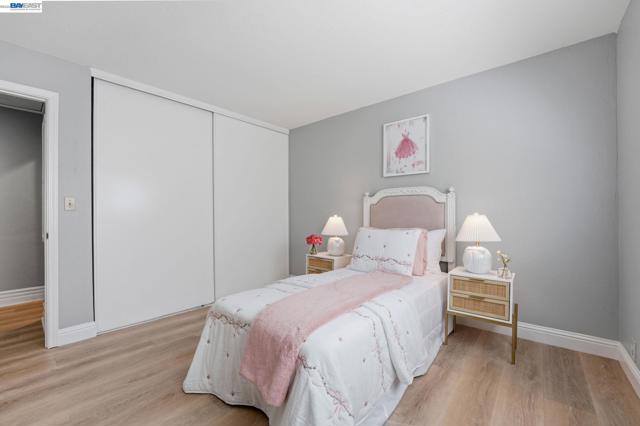 1782 Whitecliff Way, Walnut Creek CA: https://media.crmls.org/mediaz/f85eb08d-2d76-4328-bafc-64d262e5b3d3.jpg