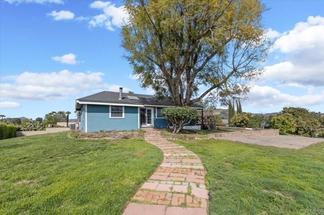 1420 Idaho Ave, Escondido CA: https://media.crmls.org/mediaz/f85edb32-98e2-46a1-ad4a-1f7c8241b3c2.jpg